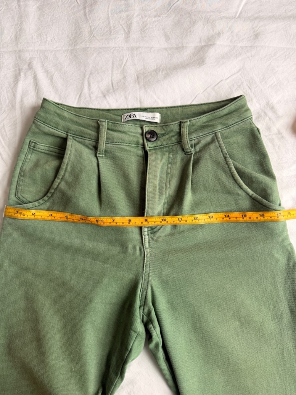 Zara Olive Green High-Rise Jeans - Picture 11 of 12